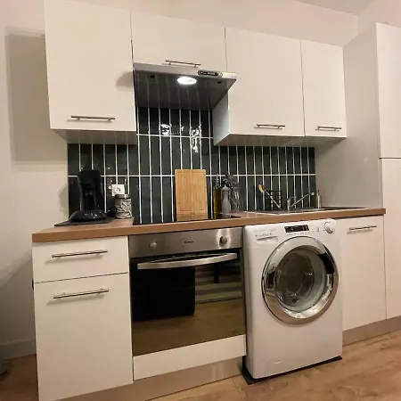 Marine 1 Apartment *
